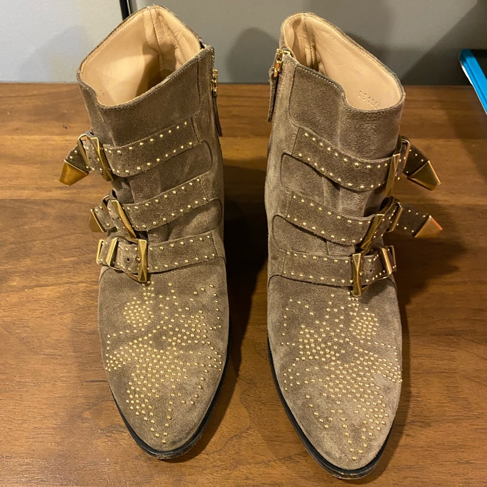Chloe Susanna Boot in tan suede. Size 38